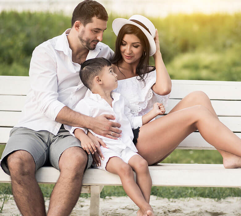 hotel wordpress theme column background image love.jpg
